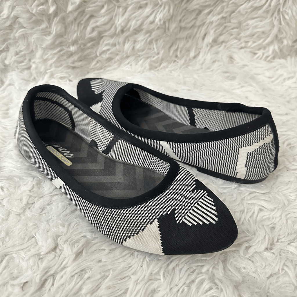 Skechers Cleo Wham Ballet Flats Women's Slip-on Comfort Shoes size