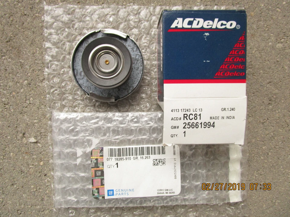 GM BUICK 25661994 ACDELCO RC-81 RADIATOR ENGINE COOLANT FLUID TANK CAP OEM NEW - Image 2 of 2