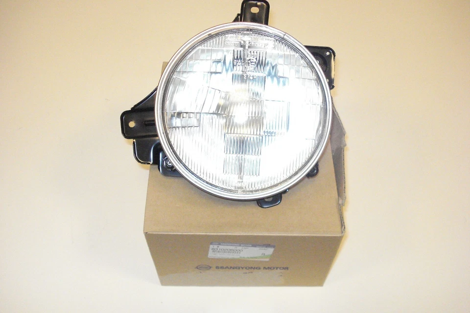 Scheinwerfer vorne rechts Headlight RH SsangYong Korando 1997-2005 - Bild 3 von 3