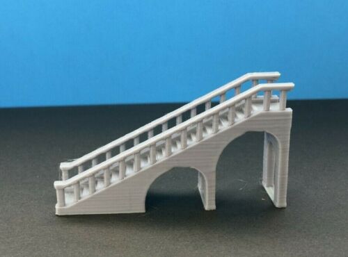 Escalator or Stairs – Indoor or Outdoor Z Scale 1:220 No Assembly Required! 3D - Picture 2 of 12