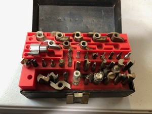 VINTAGE CRAFTSMAN METAL ROUTER BOX and BITS  LOT OF 40