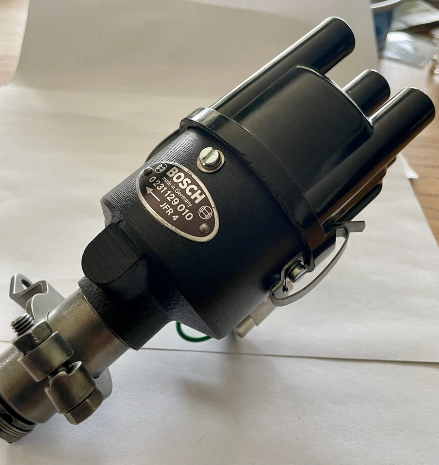 OEM German VW Bosch Distributor  0 231 129 010 Beautiful Specimen - Image 2 of 4