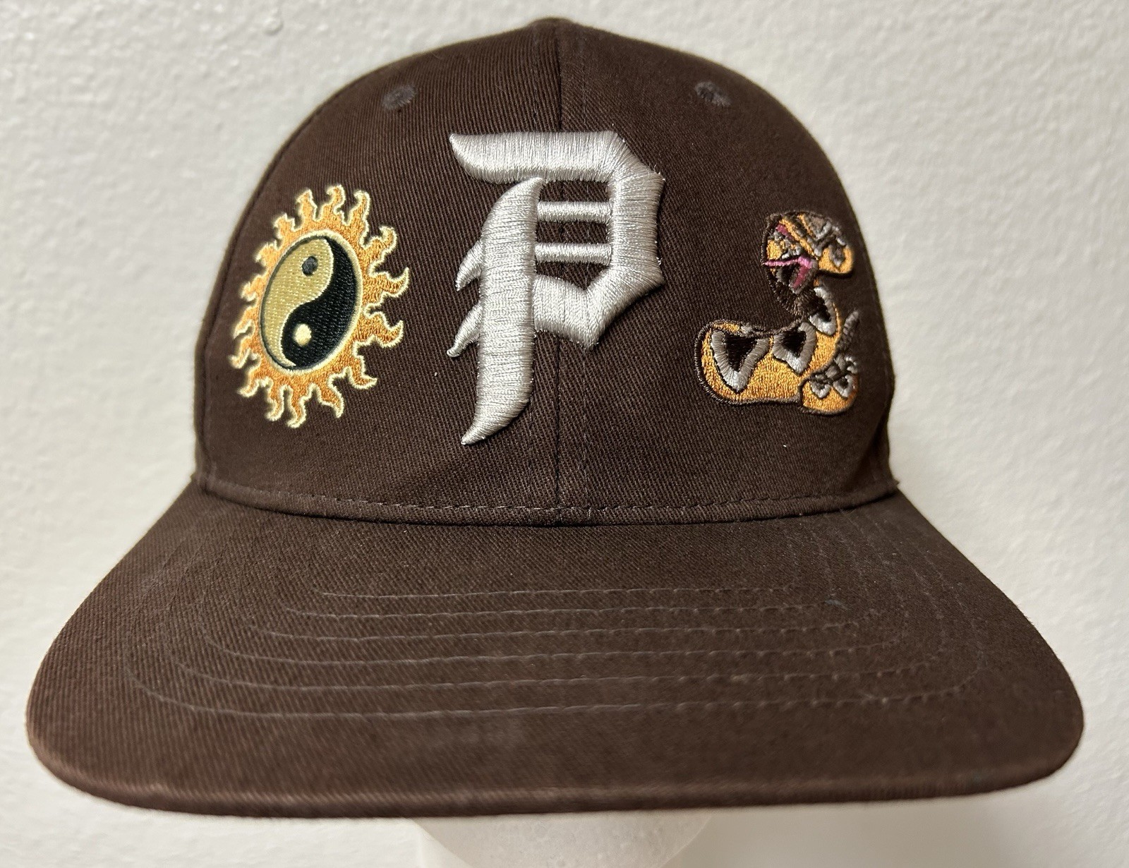 Primitive Badlands Snapback Cap Baseball Embroide… - image 1