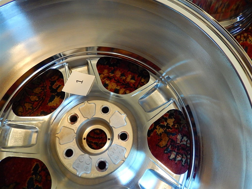 Bentley Azure 2006-2010 Hub cap Chrome