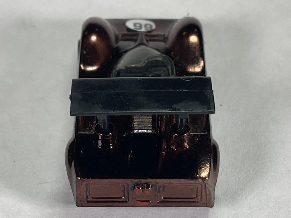 Restored Hot Wheels Redline - 1969 - Chaparral 2G - Brown - Image 3 of 4