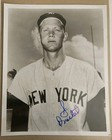 Jim Bronstad Signed Autograph 8x10 B&W Photo New York Yankees — photo 2