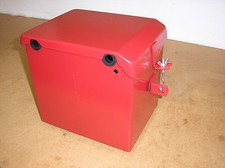 IH / FARMALL SUPER H / H / HV / SUPER W-4 / W-4  BATTERY BOX WITH LID #23-0297
