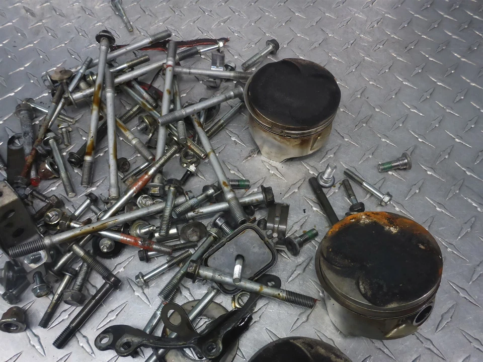 95 Honda CBR1000F CBR 1000 F Engine Motor Bolt Kit Misc Hardware  - Изображение 4 из 4