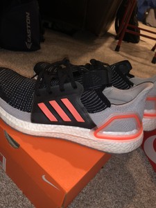 adidas ultra boost size 9 mens