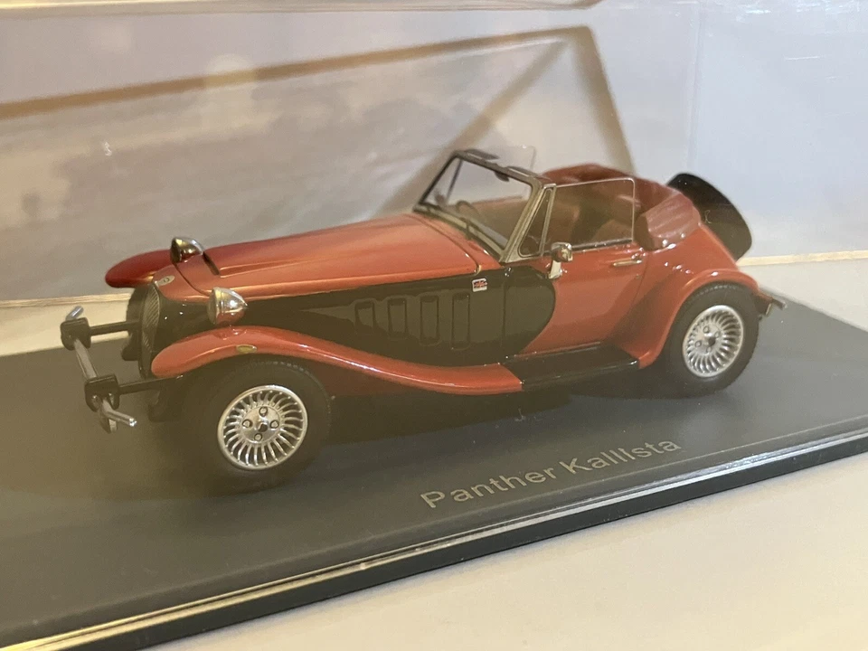 1:43 PANTHER KALLISTA RED BLACK ROSSO NEO NEO 43966 - Immagine 2 di 3