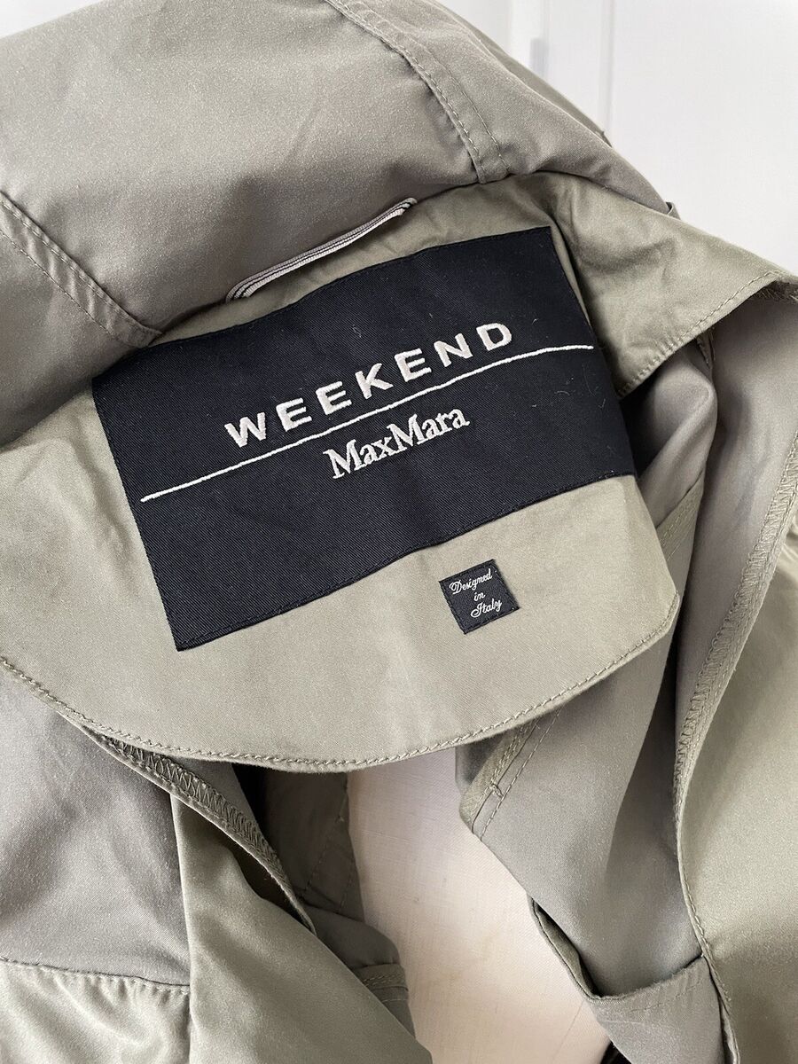 Max Mara Weekend Khaki Green Parka With Detachable Feather Max Mara Weekend Khaki Green Parka With Detachable Feather