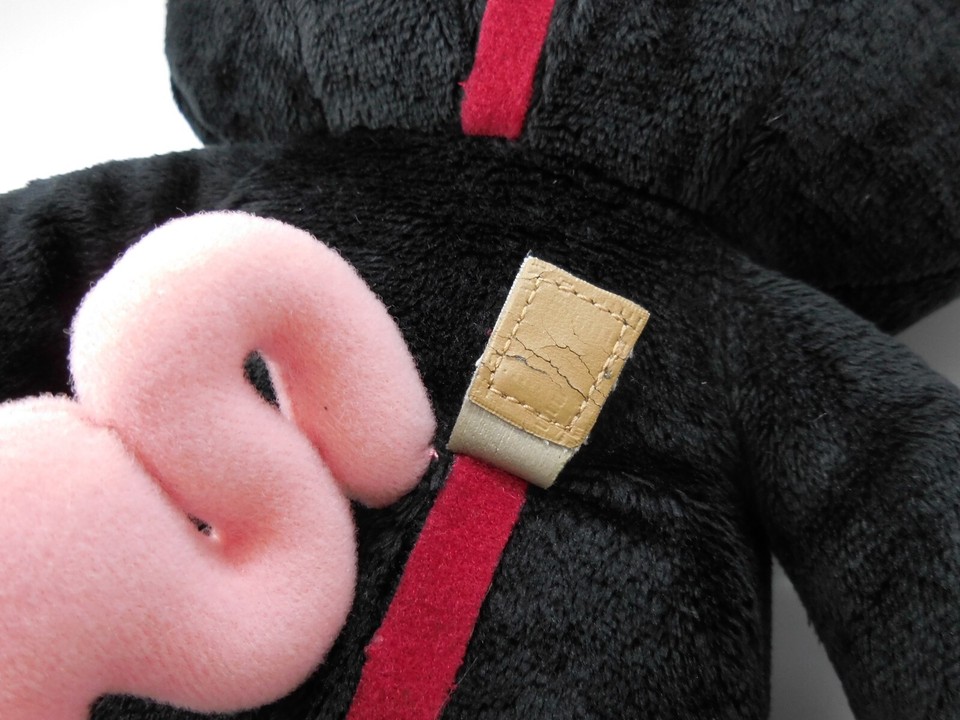 [FedEx DDP] Used COSPA Kampfer Black Seppuku Rabbit Kuro Usagi Plush ...