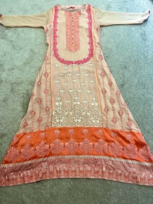 Pakistani Designer Motifz Elegant Embroidered Chiffon Maxi Dress Size Small  | eBay