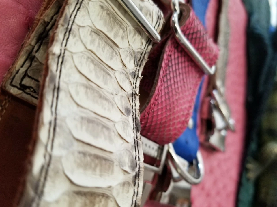 Nuevo collar de perro hecho a mano personalizado de 1 1/2 pulgada de cuero, avestruz, serpiente, piel Foto 4 de 4