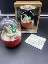 1995 Hallmark Keepsake  Jumping For Joy, Magic Light Motion Ornament Tested Q4