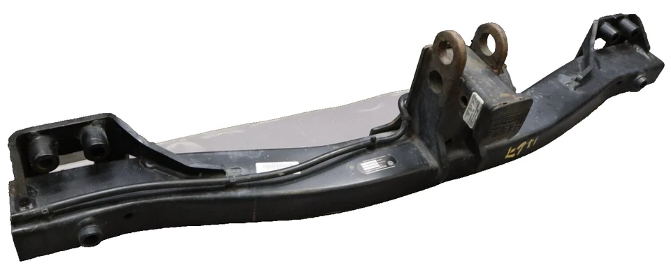 Barra de refuerzo de enganche de remolque trasero para remolque 11-18 Porsche Cayenne 958 Touareg OEM Foto 2 de 4