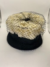 Vintage 1950's Ladies Hat Black  White Flowers, Pearls, Netting