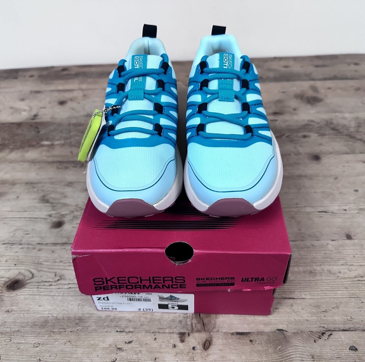 BNIB SKECHERS GO TRAIL JACK RABBIT WOMEN'S TRAINERS UK SIZE (35