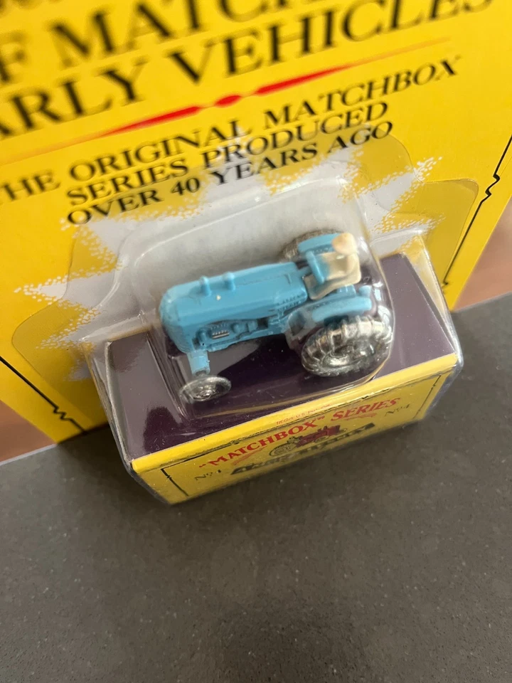 Genuine Matchbox Originals No. 4 Moko Lesney Blue Tractor **NEW-RARE** and No.7 - Image 3 of 4