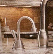 TOTALMENTE NUEVO InSinkErator H-VIEW-SN Dispensador de Agua Caliente Níquel Satinado SOLO GRIFO