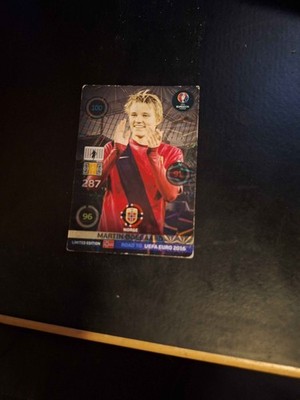 2015 Panini Adrenalyn XL Road to UEFA Euro 2016 - Limited Edition Martin...