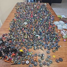 Heroclix Marvel AFigures Lot 900+ 2002 & Up Lots of Chase Uniques Cards And Maps