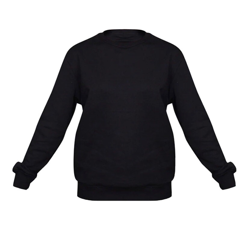 Sudadera negra de gran tamaño