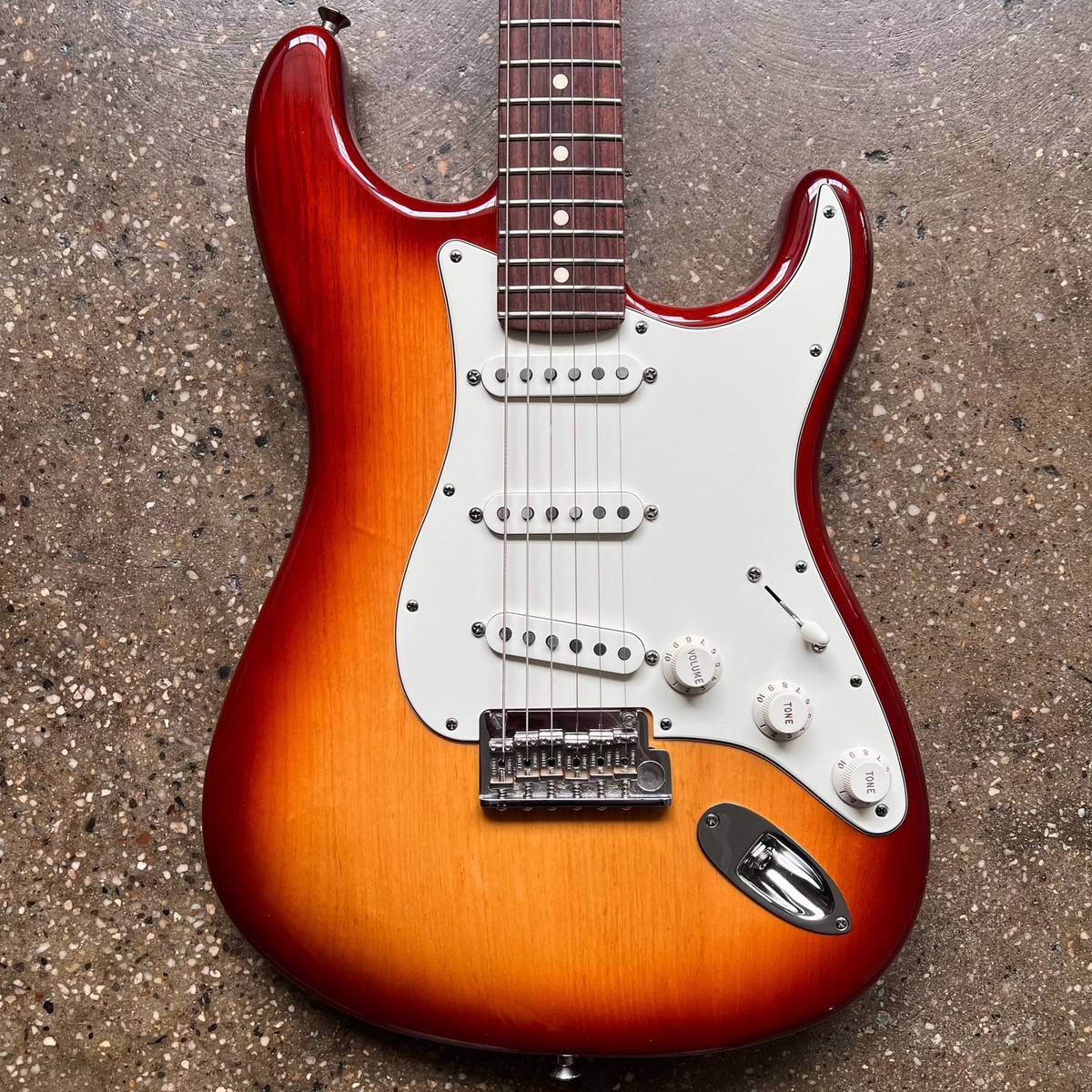 Fender USA Stratocaster Sunburst 2011年製 Fender American Standard Stratocaster Rosewood 2011 - Sienna