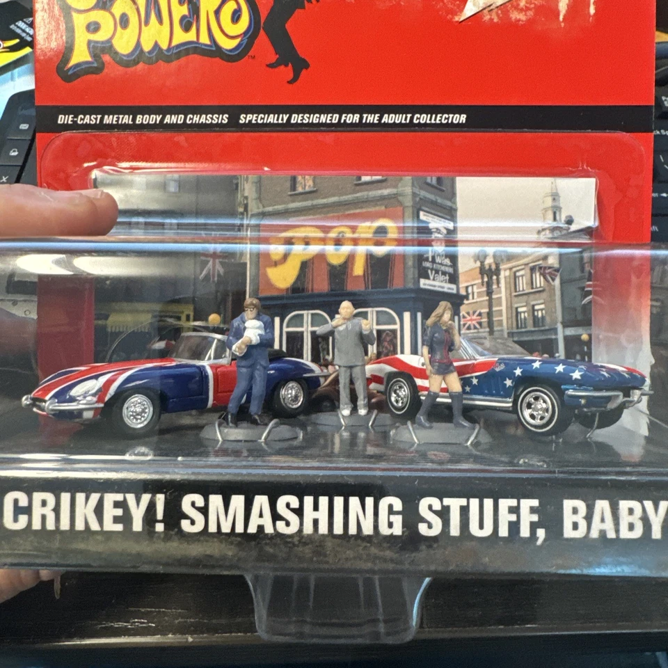 2002 JOHNNY LIGHTNING AUSTIN POWERS Die Cast CRIKEY! SMASHING STUFF, BABY! Model - Image 4 of 4