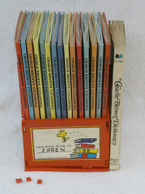 チャーリーブラウン / CHARLIE BROWN‘S ‘CYCLOPEDIA Charlie Brown's 'Cyclopedia Complete 15 Volume Set: Based on