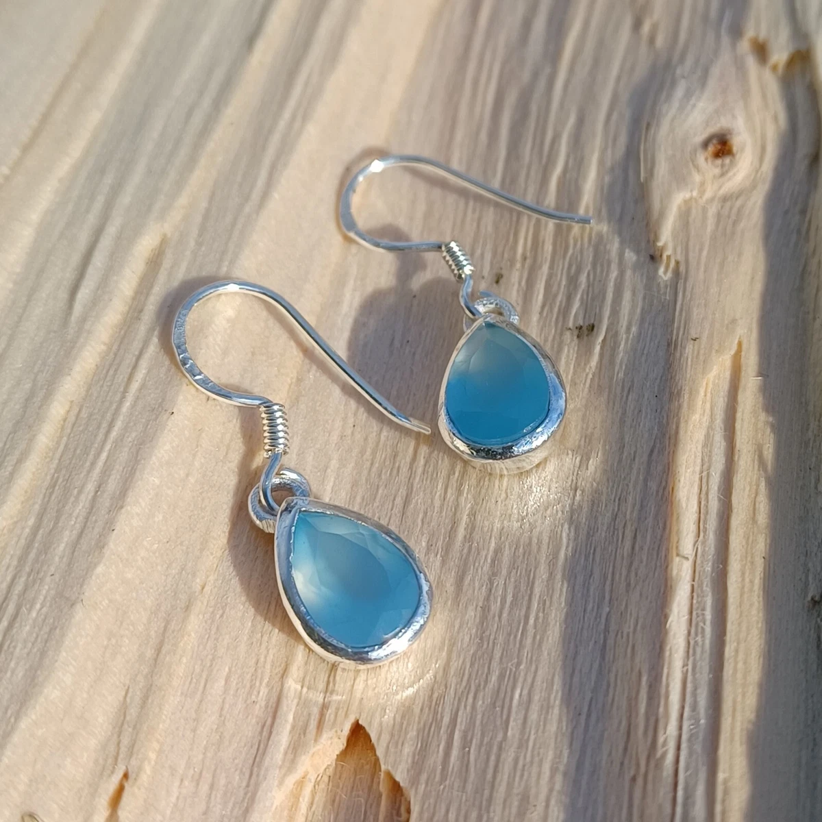 Sterling silver chalcedony best sale earrings