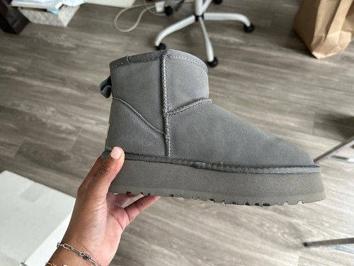 UGG Classic Mini Platform Boots GREY Women's Size 7 Euro 38 SHIPS FAST |  eBay