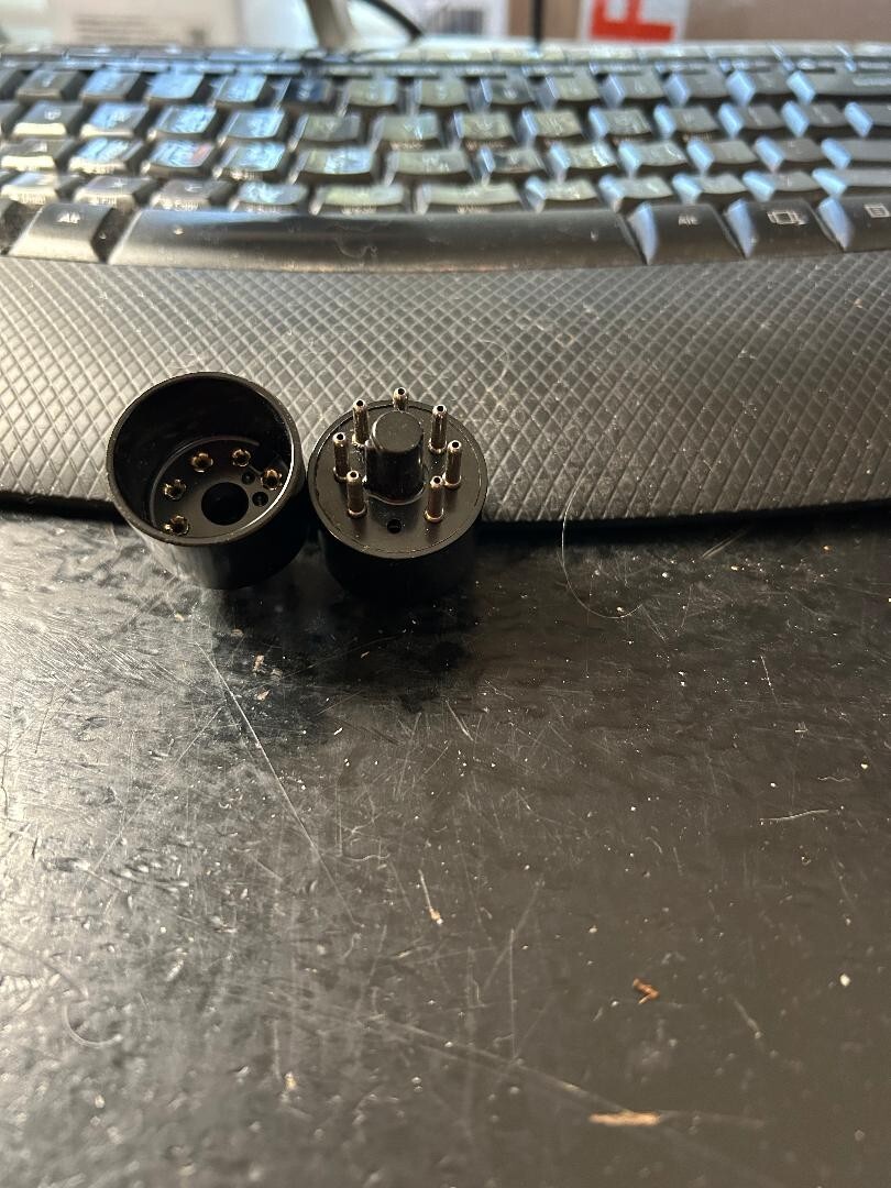10pcs 8Pin Octal Vacuum Tube Base 6L6 vintage bakelite MISSING PIN 6