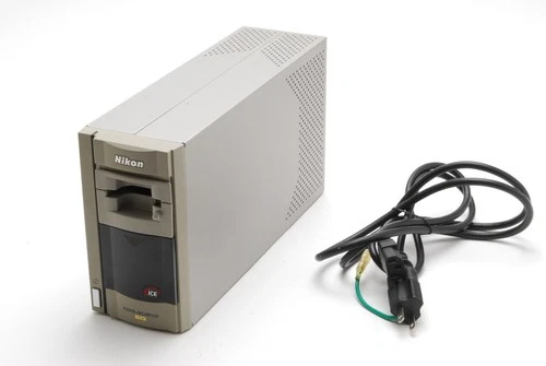 [Near MINT]NIKON Coolscan IV ED LS-40 ED 35mm Film Scanner w/MA-20 From Japan