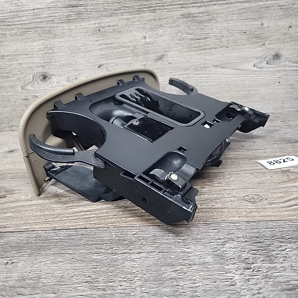 Portavasos beige Ford Crown Victoria Mercury Grand Marquis 2003-2011 Foto 3 de 4