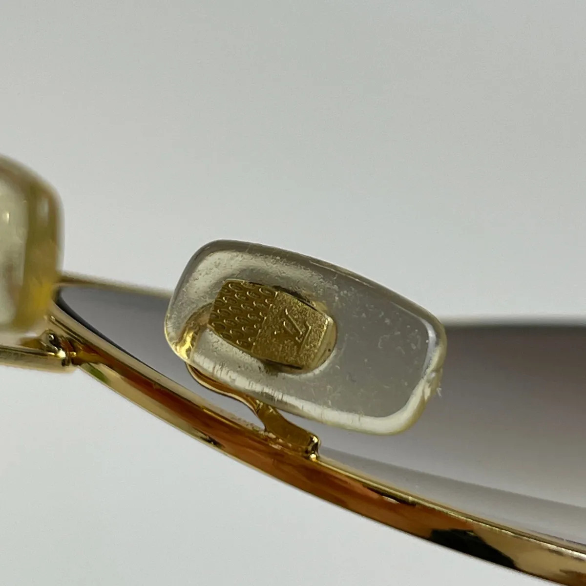 Louis Vuitton Attitude Damier Gradient Sunglasses in Metal Acetate Men's Eyewear thumbnail 4