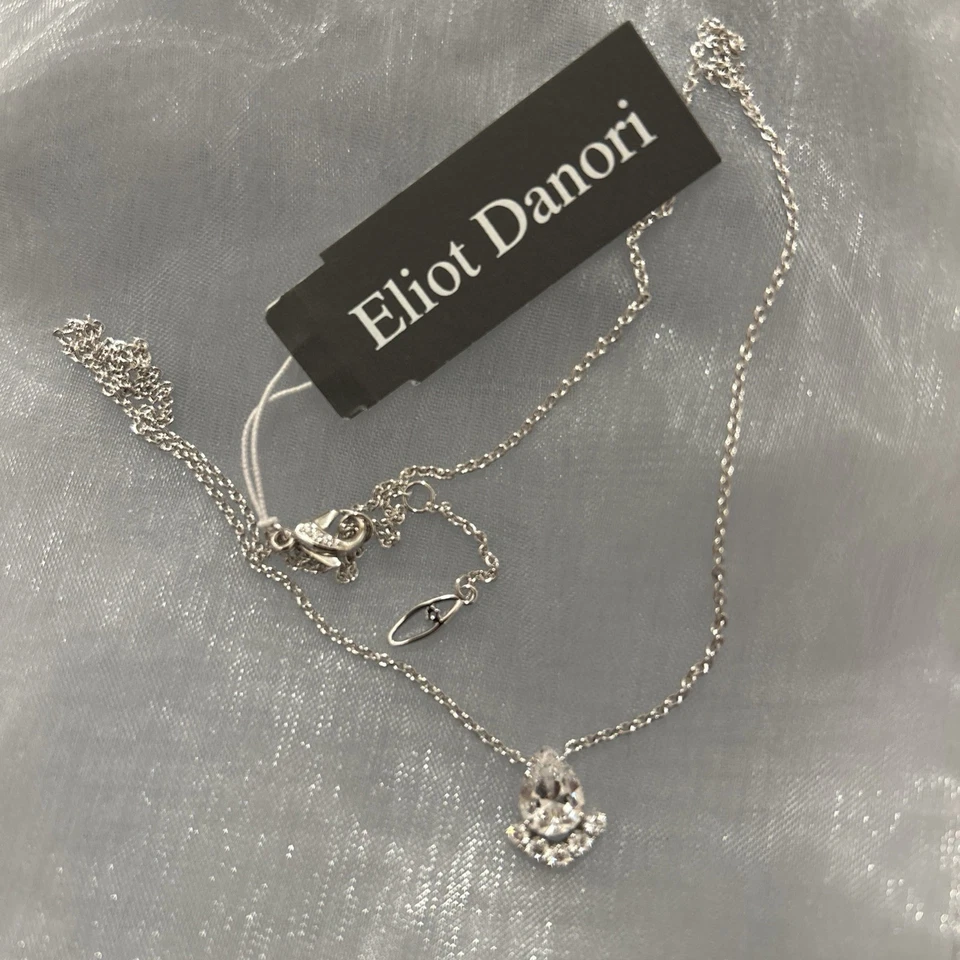 Collar Eliot Danori Brillante Corazón Colgante Chapado en Rodio Foto 3 de 4