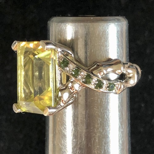 New - Wow! Victoria Wieck Yellow Topaz & Peridot Sterling Silver Ring Size 7.75 - Picture 4 of 13