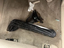 Used Floor Jack fits: 2013 Gmc Yukon  Grade A