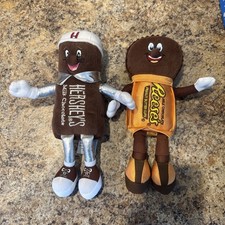 Hershey Park Stuffed Plush Milk Chocolate Bar  Reese  s Peanut Butter Cup