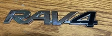 2004 TO 2018 TOYOTA RAV4 REAR TAILGATE LIFTGATE NAMEPLETE EMBLEM OEM 754310R060