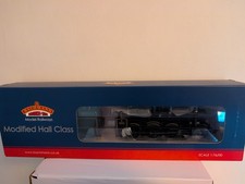 Bachmann 31-783 Modified Hall Class 7904 BR Lined Black Early Emblem Weathered