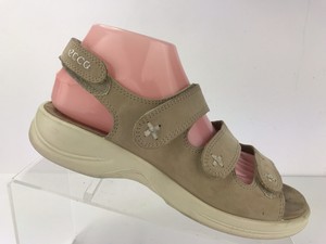 ecco light sandals