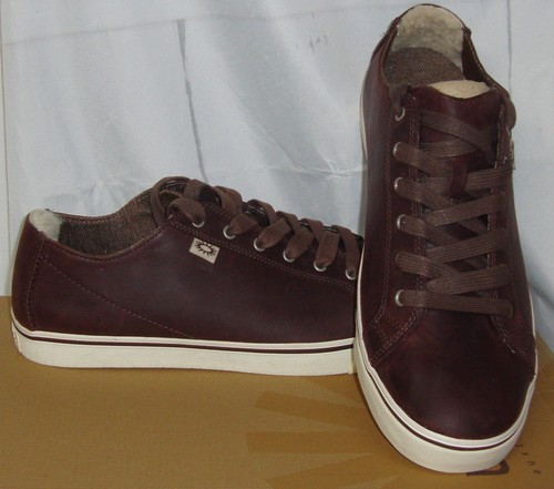 UGG Australia VANOWEN GRZ Leather 