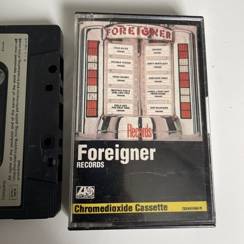 FOREIGNER - RECORDS -CASSETTE TAPE 1982 WAITING FOR A GIRL LIKE YOU Exc Cond - Picture 3 of 6