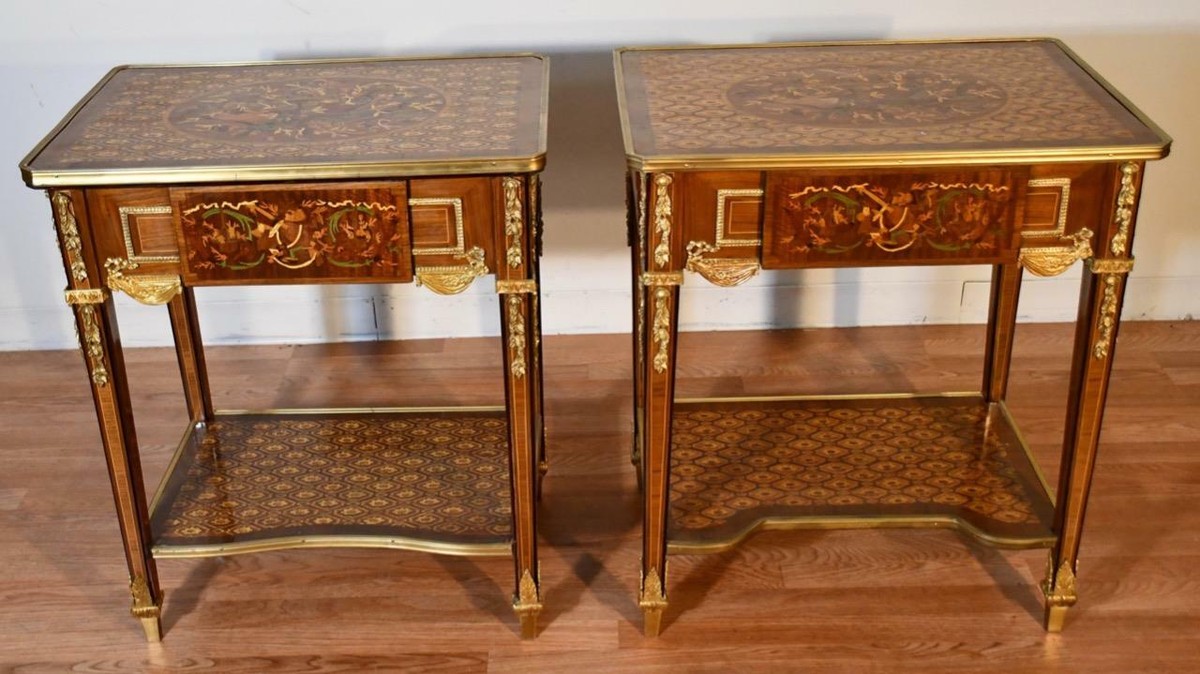 1910s Antique French Louis XVI Walnut Satinwood Marquetry