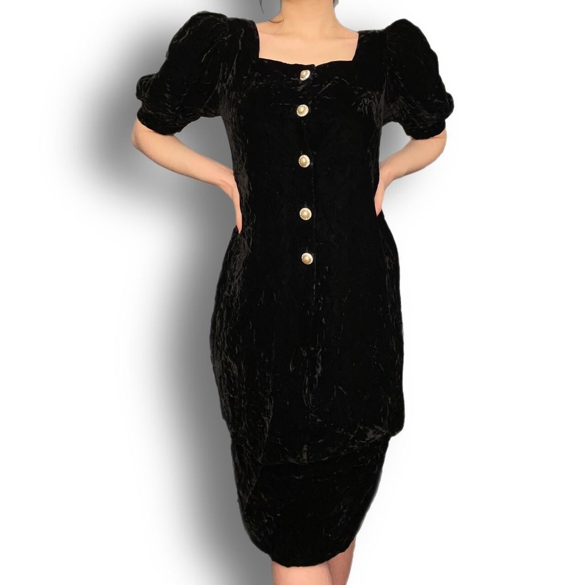 スーツ・フォーマル・ドレス BACK OPEN PEARL VELOUR DRESS vintage black velvet pearl button dress by ma mere sz medium