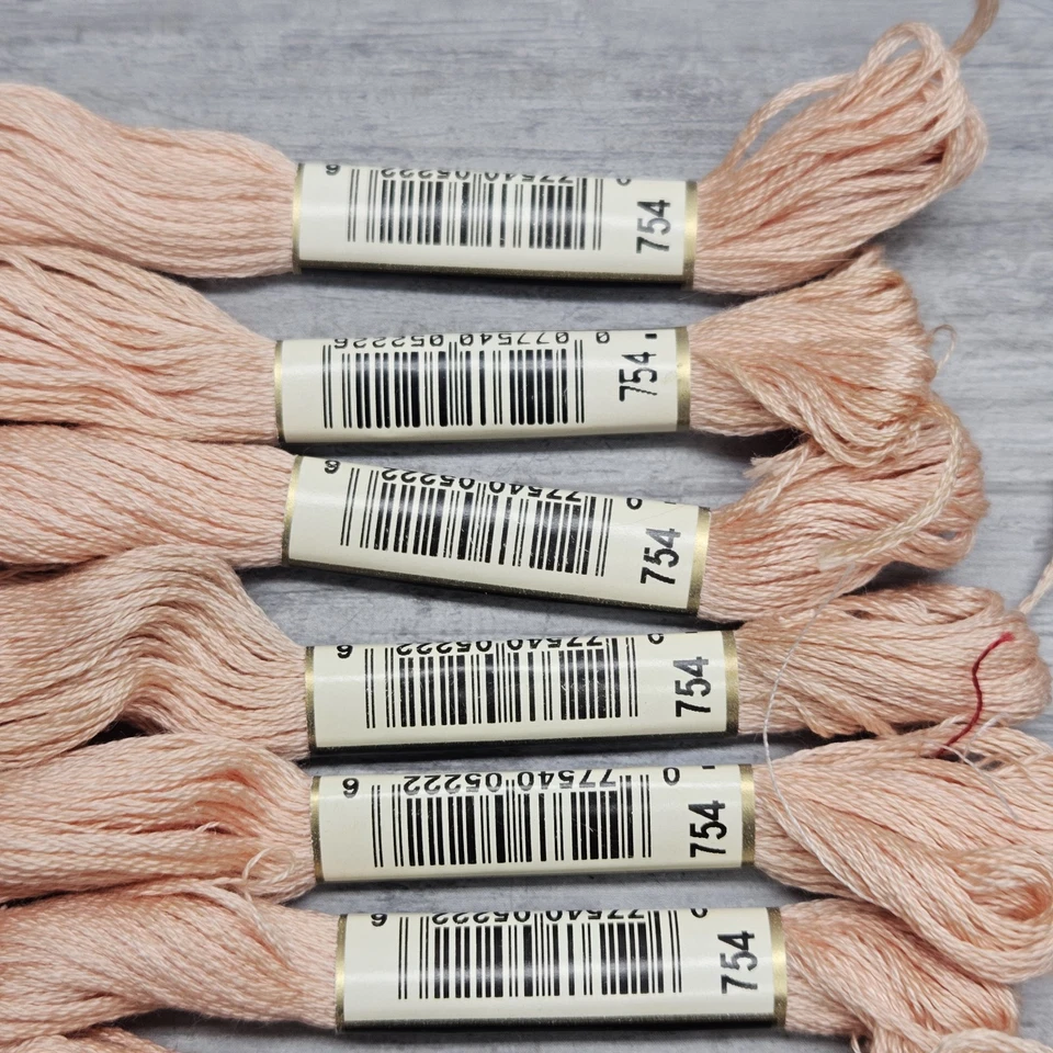 DMC 25 Embroidery Floss Mouline Special Made in France #754 Light Peach Lot (10) - Image 3 of 4