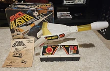 Coleco Space Blaster vintage electronic tabletop game 1978 TESTED RARE handheld