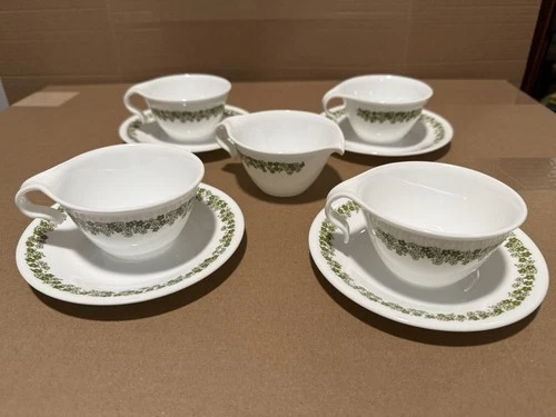 9 pc Vintage Pyrex Corelle Spring Blossom Crazy Daisy Cups,Saucers, Creamer Dish